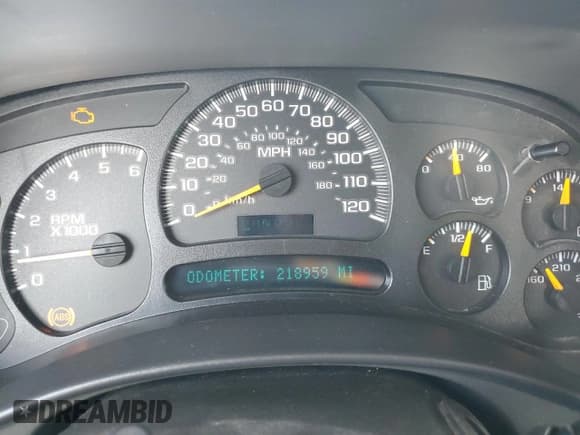 ✅ 2005 Chevrolet Silverado 1500 LS • VIN: 2GCEC19T351296482 • Лот: 74250994. Опубликован ранее на Copart с пробегом 218 959 миль. Бесплатный доступ к архиву аукционных продаж из США и подробный отчёт об истории автомобиля на DreamBid. Изображение 9.