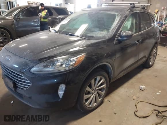 ✅ 2022 Ford Escape Titanium Hybrid • VIN: 1FMCU9DZ3NUA11150 • Lot: 41300138. Listed on IAAI with 60,210 mi. Free auction sales archive from the USA and detailed vehicle history report at DreamBid. Image 18.