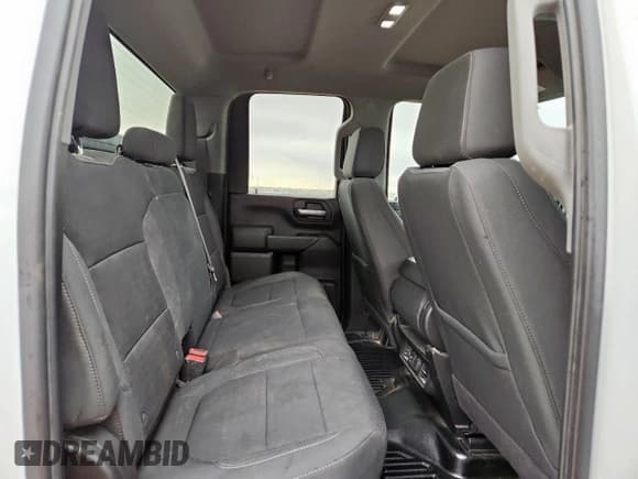 ✅ 2022 Chevrolet Silverado 2500HD LT • VIN: 1GC5YNE70NF210779 • Lot: 92247705. Listed on Copart with 41,581 mi. Free auction sales archive from the USA and detailed vehicle history report at DreamBid. Image 10.