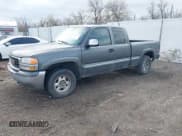 ✅ 2001 GMC Sierra 1500 SLE • VIN: 1GTEK19T81E209896 • Лот: 43774719. Опубликован ранее на IAAI с пробегом 341 088 миль. Бесплатный доступ к архиву аукционных продаж из США и подробный отчёт об истории автомобиля на DreamBid. Изображение 2.
