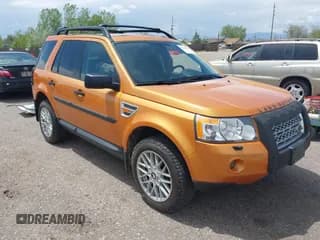 ✅ 2008 Land Rover LR2 SE • VIN: SALFS24N38H011215 • Lot: 42138985. Wystawiony na IAAI z przebiegiem 272 116 mil. Bezpłatny archiwum sprzedaży aukcyjnych z USA i szczegółowy raport historii pojazdu na DreamBid. Zdjęcie 1.