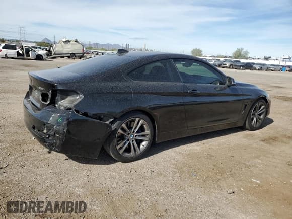 ✅ 2015 BMW 4 Series 428i • VIN: WBA3N7C55FK223658 • Лот: 92603595. Опубликован ранее на Copart с пробегом 78 059 миль. Бесплатный доступ к архиву аукционных продаж из США и подробный отчёт об истории автомобиля на DreamBid. Изображение 3.