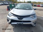 ✅ 2016 Toyota RAV4 XLE • VIN: 2T3RFREV3GW530029 • Lot: 43581002. Wystawiony na IAAI z przebiegiem 95 589 mil. Bezpłatny archiwum sprzedaży aukcyjnych z USA i szczegółowy raport historii pojazdu na DreamBid. Zdjęcie 12.