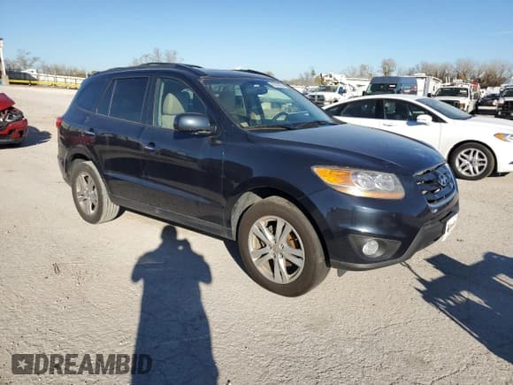✅ 2011 Hyundai Santa Fe Limited • VIN: 5XYZK4AG7BG049049 • Lot: 80328354. Listed on Copart with 170,543 mi. Free auction sales archive from the USA and detailed vehicle history report at DreamBid. Image 4.