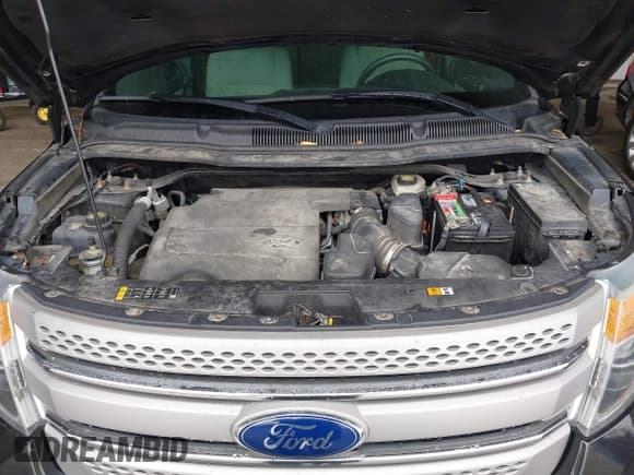 ✅ 2014 Ford Explorer • VIN: 1FM5K8B85EGA16576 • Lot: 43568783. Wystawiony na IAAI z przebiegiem 206 877 mil. Bezpłatny archiwum sprzedaży aukcyjnych z USA i szczegółowy raport historii pojazdu na DreamBid. Zdjęcie 10.