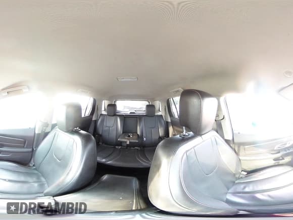 ✅ 2017 GMC Terrain SLT • VIN: 2GKFLUEK4H6257205 • Lot: 66861775. Wystawiony na Copart z przebiegiem 128 236 mil. Bezpłatny archiwum sprzedaży aukcyjnych z USA i szczegółowy raport historii pojazdu na DreamBid. Zdjęcie 15.