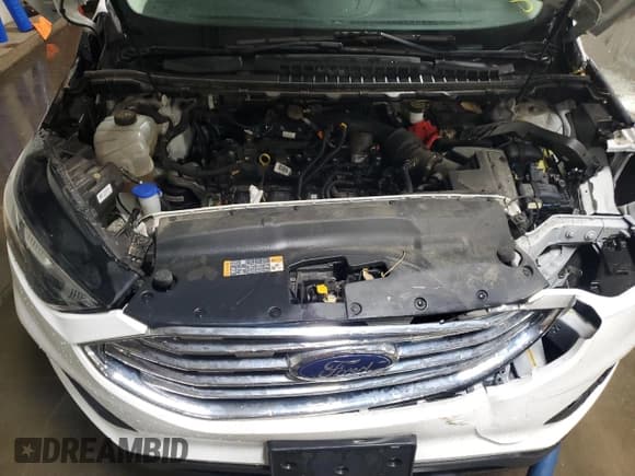 ✅ 2021 Ford Edge SE • VIN: 2FMPK3G90MBA65798 • Lot: 91720435. Wystawiony na Copart z przebiegiem 56 150 mil. Bezpłatny archiwum sprzedaży aukcyjnych z USA i szczegółowy raport historii pojazdu na DreamBid. Zdjęcie 11.