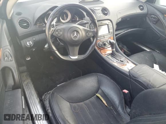 ✅ 2011 Mercedes-Benz SL 550 • VIN: WDBSK7BA3BF162110 • Lot: 75315214. Listed on Copart with Not provided. Free auction sales archive from the USA and detailed vehicle history report at DreamBid. Image 8.