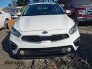 ✅ 2019 Kia Forte LXS • VIN: 3KPF24ADXKE119908 • Lot: 43720889. Wystawiony na IAAI z przebiegiem 110 730 mil. Bezpłatny archiwum sprzedaży aukcyjnych z USA i szczegółowy raport historii pojazdu na DreamBid. Zdjęcie 12.