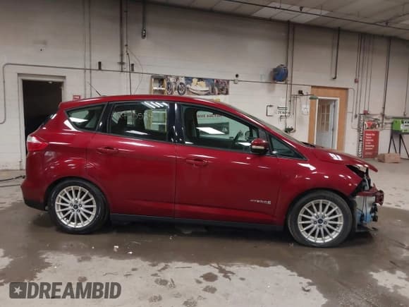 ✅ 2014 Ford C-Max SE • VIN: 1FADP5AU6EL509209 • Лот: 42425524. Опубликован ранее на IAAI с пробегом 122 728 миль. Бесплатный доступ к архиву аукционных продаж из США и подробный отчёт об истории автомобиля на DreamBid. Изображение 13.