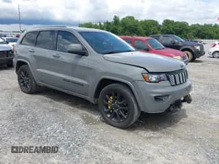 ✅ 2019 Jeep Grand Cherokee Altitude • VIN: 1C4RJEAG5KC832495 • Lot: 42418423. Wystawiony na IAAI z przebiegiem 165 716 mil. Bezpłatny archiwum sprzedaży aukcyjnych z USA i szczegółowy raport historii pojazdu na DreamBid. Zdjęcie 1.