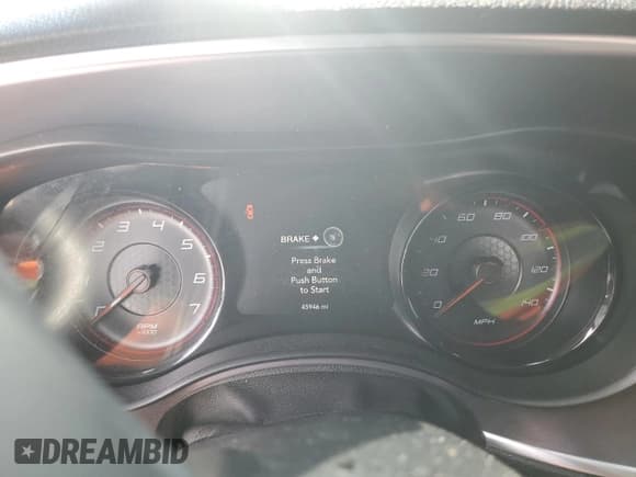 ✅ 2019 Dodge Charger GT • VIN: 2C3CDXHG1KH591521 • Lot: 80210895. Wystawiony na Copart z przebiegiem 45 946 mil. Bezpłatny archiwum sprzedaży aukcyjnych z USA i szczegółowy raport historii pojazdu na DreamBid. Zdjęcie 9.