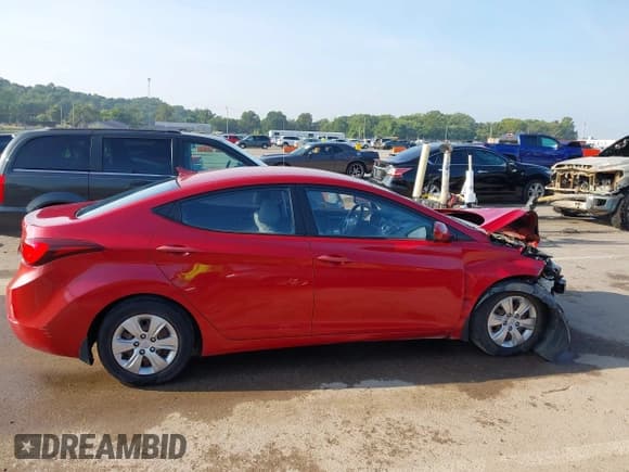 ✅ 2016 Hyundai Elantra SE • VIN: KMHDH4AE1GU504163 • Лот: 43103433. Опубликован ранее на IAAI с пробегом 61 326 миль. Бесплатный доступ к архиву аукционных продаж из США и подробный отчёт об истории автомобиля на DreamBid. Изображение 14.