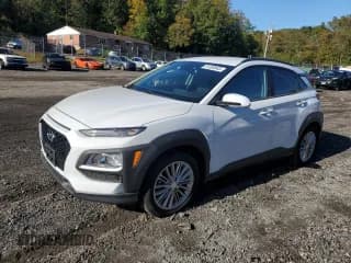 ✅ 2020 Hyundai Kona SEL • VIN: KM8K22AA9LU437588 • Лот: 81398545. Опубликован ранее на Copart с пробегом 12 727 миль. Бесплатный доступ к архиву аукционных продаж из США и подробный отчёт об истории автомобиля на DreamBid. Изображение 1.