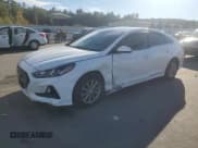 ✅ 2019 Hyundai Sonata SE • VIN: 5NPE24AF6KH819708 • Лот: 84405145. Опубликован ранее на Copart с пробегом 129 833 миль. Бесплатный доступ к архиву аукционных продаж из США и подробный отчёт об истории автомобиля на DreamBid. Изображение 1.
