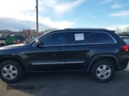 ✅ 2011 Jeep Grand Cherokee Laredo • VIN: 1J4RR4GG7BC510252 • Lot: 43727718. Listed on IAAI with 179,626 mi. Free auction sales archive from the USA and detailed vehicle history report at DreamBid. Image 6.