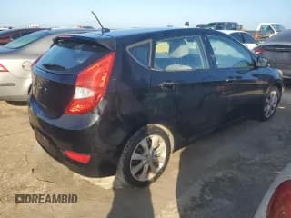 ✅ 2013 Hyundai Accent SE • VIN: KMHCU5AE0DU089779 • Лот: 78587774. Опубликован ранее на Copart с пробегом 121 821 миль. Бесплатный доступ к архиву аукционных продаж из США и подробный отчёт об истории автомобиля на DreamBid. Изображение 3.