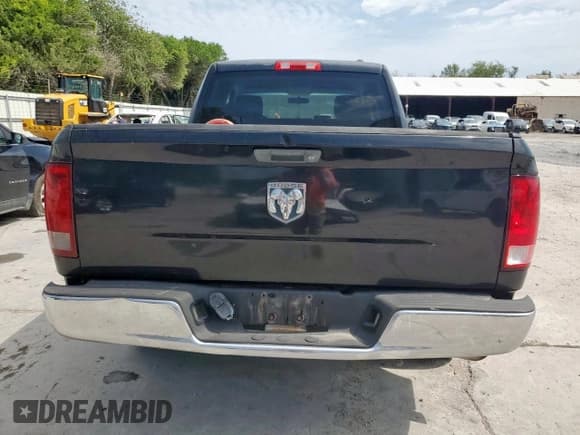 ✅ 2009 Dodge 1500 ST • VIN: 1D3HB18K19S787252 • Lot: 59174965. Wystawiony na Copart z przebiegiem 153 508 mil. Bezpłatny archiwum sprzedaży aukcyjnych z USA i szczegółowy raport historii pojazdu na DreamBid. Zdjęcie 6.