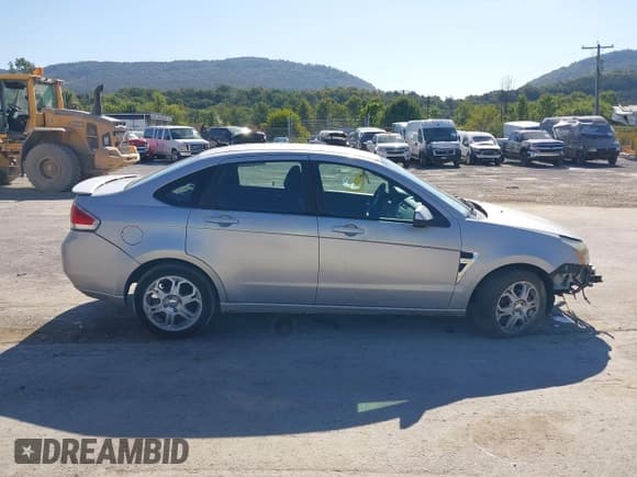 ✅ 2008 Ford Focus SE • VIN: 1FAHP35NX8W277905 • Лот: 43112725. Опубликован ранее на IAAI с пробегом 152 036 миль. Бесплатный доступ к архиву аукционных продаж из США и подробный отчёт об истории автомобиля на DreamBid. Изображение 14.