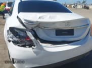 ✅ 2020 Mercedes-Benz C 300 • VIN: 55SWF8DB5LU330546 • Lot: 42998162. Wystawiony na IAAI z przebiegiem 45 293 mil. Bezpłatny archiwum sprzedaży aukcyjnych z USA i szczegółowy raport historii pojazdu na DreamBid. Zdjęcie 6.