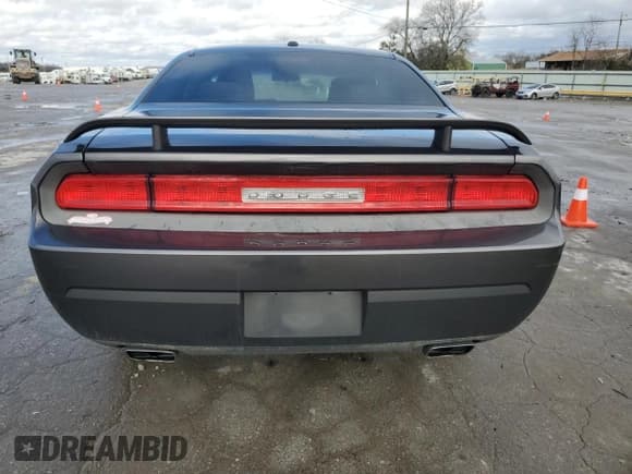 ✅ 2014 Dodge Challenger SXT • VIN: 2C3CDYAG7EH133681 • Lot: 43169515. Wystawiony na Copart z przebiegiem 154 420 mil. Bezpłatny archiwum sprzedaży aukcyjnych z USA i szczegółowy raport historii pojazdu na DreamBid. Zdjęcie 6.