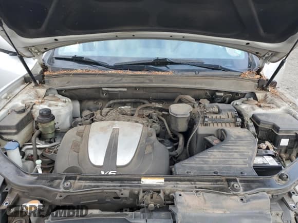 ✅ 2011 Hyundai Santa Fe Limited • VIN: 5XYZHDAG0BG016716 • Lot: 87739595. Listed on Copart with 188,839 mi. Free auction sales archive from the USA and detailed vehicle history report at DreamBid. Image 12.