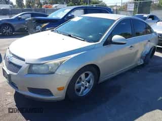 2014 Chevrolet Cruze 1LT с VIN 1G1PC5SB5E7346490, выставлен на аукционе IAAI как лот 43469826 с пробегом 128 975 миль миль и . История ставок и продаж доступна на DreamBid. Изображение 2.