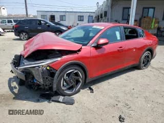 ✅ 2025 Kia K4 EX • VIN: 3KPFU4DE8SE120568 • Lot: 68907055. Listed on Copart with 1,919 mi. Free auction sales archive from the USA and detailed vehicle history report at DreamBid. Image 1.