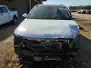 2024 Hyundai Kona Limited with VIN KM8HE3A30RU161268, listed as a Copart auction lot 77844404 with 1,598 mi miles and Salvage title. Bid and sale history available at DreamBid. Image 5.