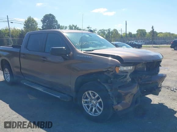 ✅ 2019 Chevrolet Silverado 1500 RST • VIN: 3GCUYEED0KG250193 • Lot: 43152543. Wystawiony na IAAI z przebiegiem 77 720 mil. Bezpłatny archiwum sprzedaży aukcyjnych z USA i szczegółowy raport historii pojazdu na DreamBid. Zdjęcie 1.