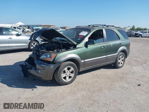 ✅ 2007 Kia Sorento LX • VIN: KNDJD736775716795 • Lot: 41420220. Listed on IAAI with 258,017 mi. Free auction sales archive from the USA and detailed vehicle history report at DreamBid. Image 2.
