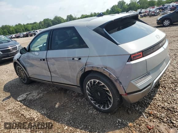 ✅ 2024 Hyundai Ioniq 5 Limited • VIN: KM8KRDDFXRU239402 • Lot: 63258125. Listed on Copart with 7,112 mi. Free auction sales archive from the USA and detailed vehicle history report at DreamBid. Image 2.