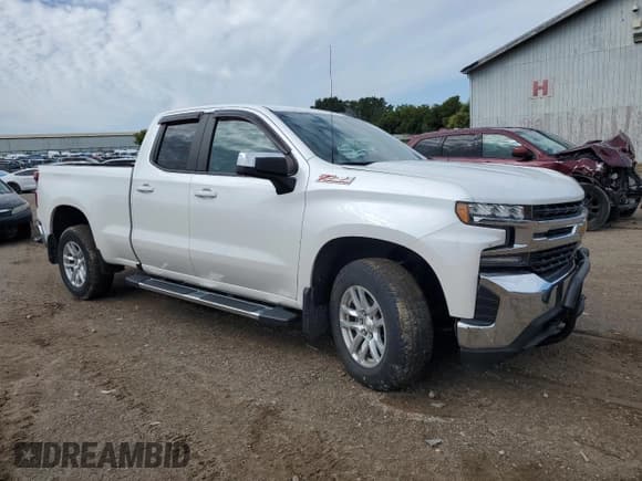 ✅ 2019 Chevrolet Silverado 1500 LT • VIN: 1GCRYDED6KZ176553 • Lot: 71166555. Wystawiony na Copart z przebiegiem 58 181 mil. Bezpłatny archiwum sprzedaży aukcyjnych z USA i szczegółowy raport historii pojazdu na DreamBid. Zdjęcie 4.