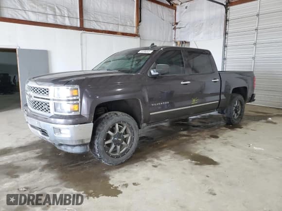 ✅ 2015 Chevrolet Silverado 1500 LTZ • VIN: 3GCUKSEC3FG346526 • Lot: 54496045. Wystawiony na Copart z przebiegiem 173 821 mil. Bezpłatny archiwum sprzedaży aukcyjnych z USA i szczegółowy raport historii pojazdu na DreamBid. Zdjęcie 1.