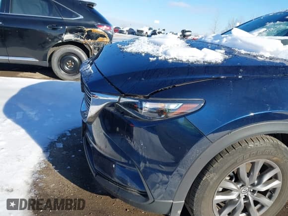 ✅ 2022 Mazda CX-9 Sport • VIN: JM3TCBBY3N0604529 • Lot: 41482183. Wystawiony na IAAI z przebiegiem 16 814 mil. Bezpłatny archiwum sprzedaży aukcyjnych z USA i szczegółowy raport historii pojazdu na DreamBid. Zdjęcie 21.
