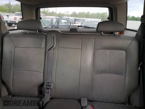 2005 Saturn VUE z VIN 5GZCZ53495S814043, wystawiony jako Copart lot #50958264 z przebiegiem 183 442 mil mil oraz Nie do naprawy • Non repairable. Historia ofert i sprzedaży dostępna na DreamBid. Obrazek 10.