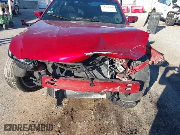 ✅ 2020 Cadillac CT5 Luxury • VIN: 1G6DX5RK1L0140449 • Lot: 43416278. Wystawiony na IAAI z przebiegiem 79 024 mil. Bezpłatny archiwum sprzedaży aukcyjnych z USA i szczegółowy raport historii pojazdu na DreamBid. Zdjęcie 6.