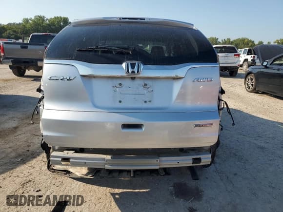 ✅ 2016 Honda CR-V SE • VIN: 2HKRM4H40GH689738 • Lot: 71154995. Listed on Copart with 64,307 mi. Free auction sales archive from the USA and detailed vehicle history report at DreamBid. Image 6.