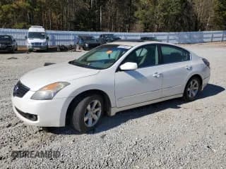 ✅ 2007 Nissan Altima S • VIN: 1N4AL21E17N474673 • Лот: 92458055. Опубликован ранее на Copart с пробегом 160 967 миль. Бесплатный доступ к архиву аукционных продаж из США и подробный отчёт об истории автомобиля на DreamBid. Изображение 1.