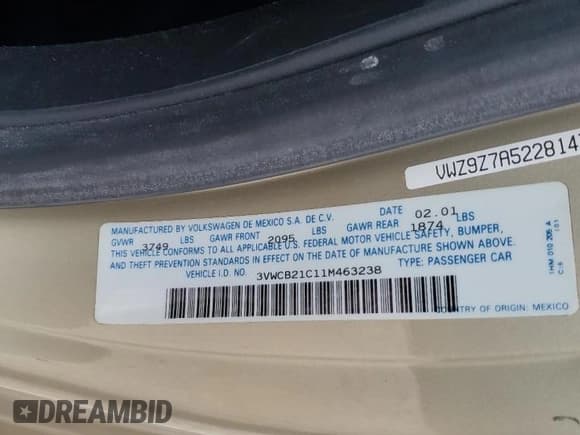 ✅ 2001 Volkswagen Beetle GLS • VIN: 3VWCB21C11M463238 • Lot: 91446615. Listed on Copart with 51,962 mi. Free auction sales archive from the USA and detailed vehicle history report at DreamBid. Image 12.