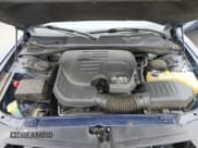 ✅ 2015 Dodge Challenger SXT Plus • VIN: 2C3CDZBG0FH719001 • Lot: 43750836. Wystawiony na IAAI z przebiegiem 78 492 mil. Bezpłatny archiwum sprzedaży aukcyjnych z USA i szczegółowy raport historii pojazdu na DreamBid. Zdjęcie 10.