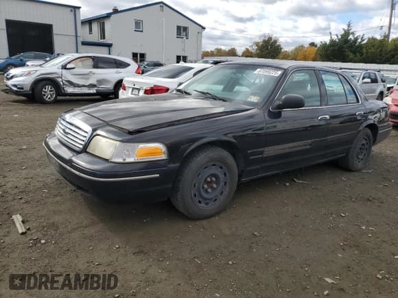 ✅ 2005 Ford Police Interceptor • VIN: 2FAHP71W95X148771 • Лот: 87099225. Опубликован ранее на Copart с пробегом 159 117 миль. Бесплатный доступ к архиву аукционных продаж из США и подробный отчёт об истории автомобиля на DreamBid. Изображение 1.