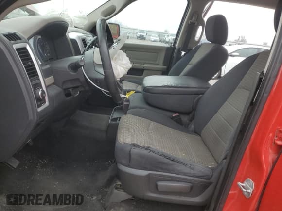 ✅ 2010 Dodge 1500 Sport • VIN: 1D7RV1CT9AS158627 • Lot: 82860684. Wystawiony na Copart z przebiegiem 200 434 mil. Bezpłatny archiwum sprzedaży aukcyjnych z USA i szczegółowy raport historii pojazdu na DreamBid. Zdjęcie 7.