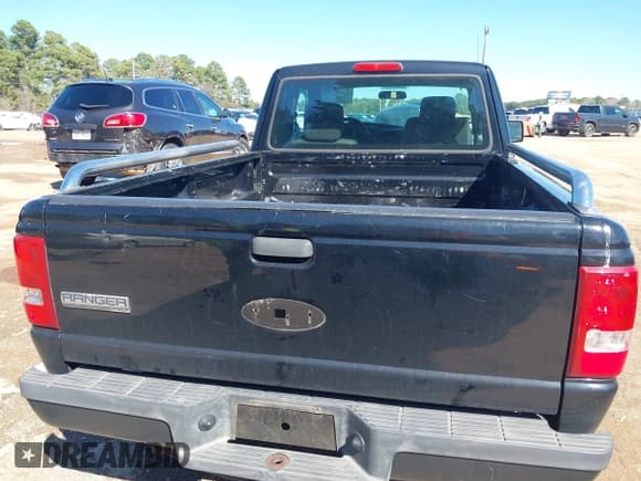 ✅ 2011 Ford Ranger XLT • VIN: 1FTKR4EE8BPA08299 • Lot: 41743164. Listed on IAAI with 174,532 mi. Free auction sales archive from the USA and detailed vehicle history report at DreamBid. Image 16.