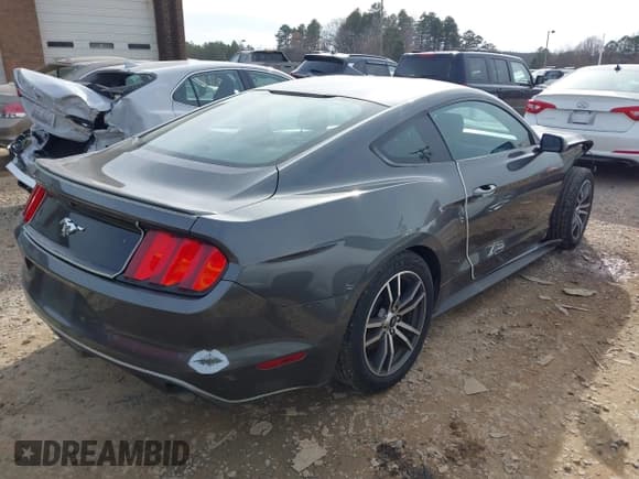 ✅ 2016 Ford Mustang EcoBoost • VIN: 1FA6P8TH3G5250826 • Lot: 41601179. Listed on IAAI with 125,277 mi. Free auction sales archive from the USA and detailed vehicle history report at DreamBid. Image 4.