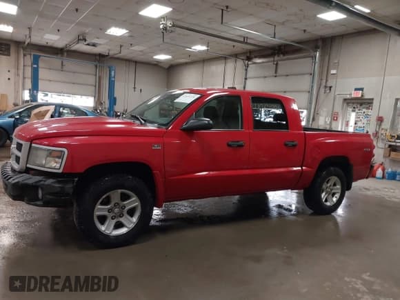 ✅ 2011 Ram Dakota Big Horn • VIN: 1D7RW3GP4BS701924 • Lot: 42021226. Wystawiony na IAAI z przebiegiem 68 233 mil. Bezpłatny archiwum sprzedaży aukcyjnych z USA i szczegółowy raport historii pojazdu na DreamBid. Zdjęcie 15.