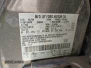 ✅ 2009 Ford F-250 XL • VIN: 1FTSW21519EB01299 • Lot: 42491327. Wystawiony na IAAI z przebiegiem 235 705 mil. Bezpłatny archiwum sprzedaży aukcyjnych z USA i szczegółowy raport historii pojazdu na DreamBid. Zdjęcie 9.