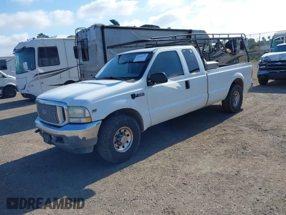✅ 2004 Ford F-250 XL • VIN: 1FTNX20S04EB24132 • Лот: 42196078. Опубликован ранее на IAAI с пробегом 348 016 миль. Бесплатный доступ к архиву аукционных продаж из США и подробный отчёт об истории автомобиля на DreamBid. Изображение 2.