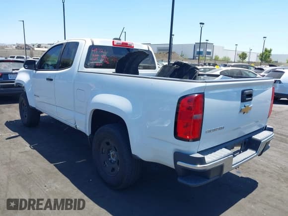 ✅ 2019 Chevrolet Colorado 2WD Work Truck • VIN: 1GCHSBEA3K1172420 • Lot: 42846458. Wystawiony na IAAI z przebiegiem 81 366 mil. Bezpłatny archiwum sprzedaży aukcyjnych z USA i szczegółowy raport historii pojazdu na DreamBid. Zdjęcie 3.