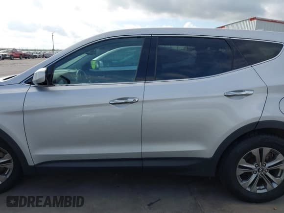 ✅ 2014 Hyundai Santa Fe • VIN: 5XYZT3LB1EG162718 • Лот: 43236826. Опубликован ранее на IAAI с пробегом 197 087 миль. Бесплатный доступ к архиву аукционных продаж из США и подробный отчёт об истории автомобиля на DreamBid. Изображение 13.